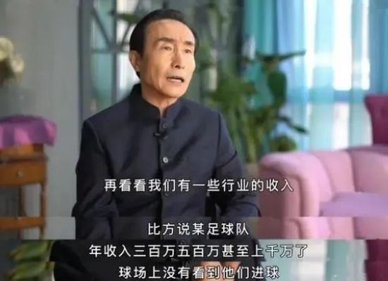 在大咖云集的论坛现场，由中国电影文学学会副会长、《战狼》系列编剧刘毅、博纳影业集团高级副总裁蒋德富、春秋时代影业董事长、出品人、《战狼》《空天猎》制片人吕建民、全国公安文联影视协会副秘书长、导演王新、中国国家话剧院一级演员、飞天奖、金鹰奖获得者吴若甫、公安编剧李晓重及浙江中财国兴股权投资管理公司董事长张正军共同参与的主题圆桌论坛就;法治题材影视的社会意义和;如何更好地创作法治题材影视剧作品进行了主题对话